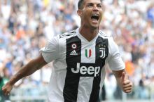 Ronaldu bu natijani qayd etgan yagona futbolchi