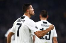 Ronaldu yubiley golini urdi!