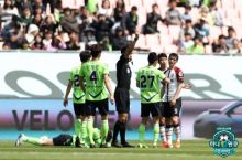 K-League. Aliboev qizil kartochka oldi, "Seul" mag'lub bo'ldi