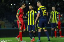Superliga: Qiziqarli boshlangan tur zerikarli va nursiz o'yin bilan tugadi yoxud chempionlik uchun kurashayotgan "eski bo'rilar" (tur sharhi)