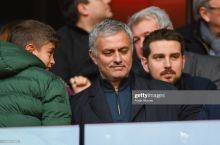 Mourinyu qaysi jamoani boshqarishi mumkinligini bilasizmi?