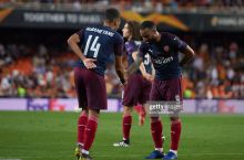 "Arsenal" ikki hujumchisiga yangi shartnoma taklif qilmoqda