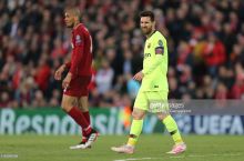 Mag'lubiyatdan keyin Messi soqolini oldirib tashladi