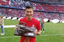 Levandovski to'rtinchi marotaba Bundesligada eng yaxshi