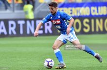 "Napoli" klubi etakchisiga yangi shartnoma taklif qildi