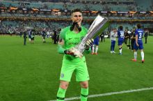 Nevill: "Kepa har qanday himoyani halokatga olib boradi"