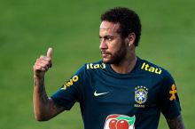 Neymar "Barselona"ga o'z xizmatlarini taklif qildi