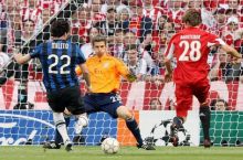 ECHL. 2010 yil "Inter"ni chempion qilgan Milito "Tottenxem" - "Liverpul" o'yinini taxmin qildi