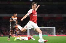 Rasman: "Arsenal" himoyachisi jamoani tark etmoqda