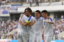 Галерея первого тайма матча Узбекистан - Сирия