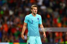 De Ligt faoliyatini PSJda davom ettiradi