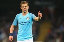“Manchester Siti” yana bir futbolchisi bilan yangi shartnoma imzoladi