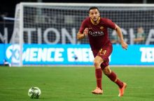 Rasman: “Napoli” “Roma” himoyachisini sotib oldi

