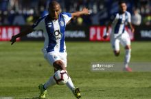 Braimi "Arsenal" bilan shartnoma tuzadi