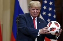 Дональд Трамп АҚШ аёллар терма жамоасини ЖЧдаги ғалаба билан табриклади