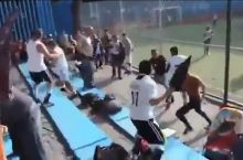 В Мексике на матче детских команд родители устроили драку
