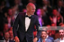 Robben uchun eng yaxshi murabbiy kim?