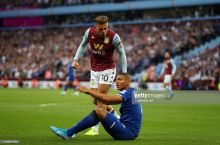 APL. "Aston Villa" - "Everton" 2:0
