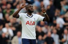 Ndombele Angliya va Franciya chempionatlarini solishtirdi