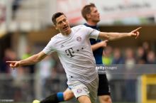 Bundesliga. "Paderborn" - "Bavariya" 2:3