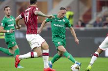 A Ceriya. "Fiorentina" safarda "Milan"ni engdi, Riberi esa navbatdagi golini urdi