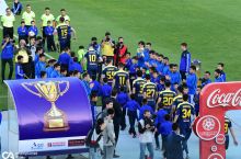 CHempionlik yo'lagi, to'yidan oldin to'p tepgan Sardor va so'zining ustidan chiqqan Masharipov GALEREYA