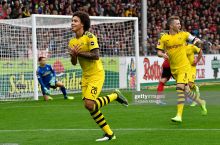 Bundesliga. "Frayburg" - "Borussiya Dortmund" 2:2
