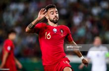 "Tottenxem" Fernandeshga bo'lgan qiziqishlarni yangiladi