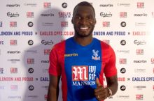 Benteke jamoasi bilan shartnomasini uzaytirdi
