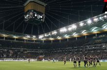 Bundesliga. 8-turning ilk bahsida "Ayntraxt" uyda "Bayer"ni yirik natija bilan engdi
