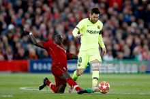 Mane: "Messi meni birinchi o'ringa qo'ydi, men ham javoban shunday qildim"