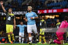 Angliya Liga Kubogi. "Manchester Siti" - "Sautgempton" 3:1