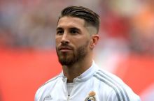 Ramos birinchi maoshini nimaga ishlatgan?