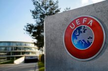 UEFA yil jamoasi uchun 50 ta nomzodni elon qildi. Ushbu ro'yxatda "Liverpul"ning 10 nafar futbolchisi bor