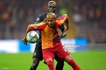 ECHL. "Galatasaray" - "Bryugge" 1:1