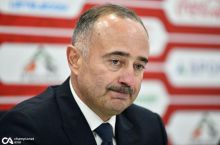 Samvel Babayan jurnalistlarga o'zbek tilida murojaat qildi