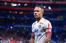 "Liverpul" va "Tottenxem" MYU sobiq futbolchisi uchun kurashadi