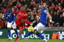 APL. "Liverpul"ning g'alabasi "Everton"ni autsayderlar zonasiga tushirib yubordi