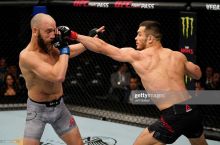 UFC. Mahmud Muradov ishtirokidagi jang muddatidan oldin yakunlandi