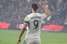"Milan" Zlatanning istaklarini bajarishga tayyor
