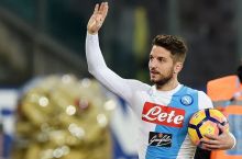 “Napoli” hujumchisi faoliyatini Dortmundda davom ettirishi mumkin