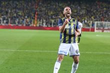 Istanbul derbisida "Fenerbahche"ning qo'li baland keldi