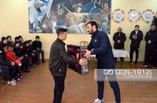 "Qo'qon-1912" jamoasi futbolchilari bolajonlarni yangi yil bayrami  bilan tabriklashdi