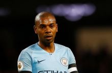 Fernandino "Manchester Siti" bilan shartnomasini uzaytirishga tayyor