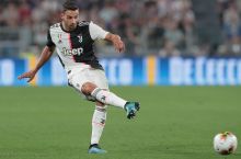 PSJ "Yuventus" futbolchisini kuzatmoqda
