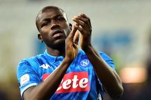 "Real" "Napoli" himoyachisi uchun Xames va 70 million berishga tayyor