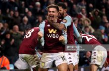 APL. "Aston Villa" - "Uotford" 2:1