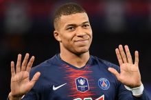 Mbappe: “Messining yo'lidan borishga kechikdim, endi Ronaldudan ilhomlanishim kerak”