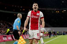 Gollandiya chempionati. "Ayaks" - "PSV" 1:0