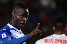 Balotelli koronavirus tufayli Italiya chempionatini to'xtatish kerakligini aytmoqda